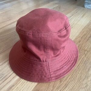 Madewell Rust Red Bucket Hat size s/m
